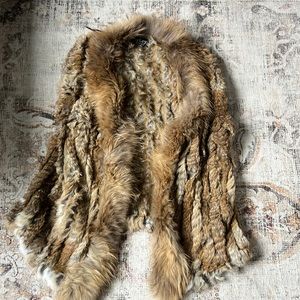 Jay Lee Real rabbit vest. Unknown size, fits like a medium.
